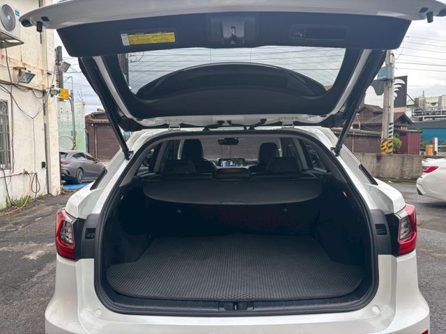 豪華版 一手車 加裝360環景影音系統  第19張相片