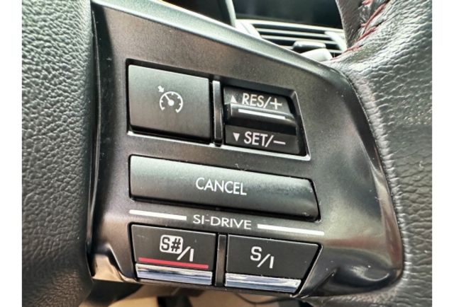 Subaru WRX  第10張相片