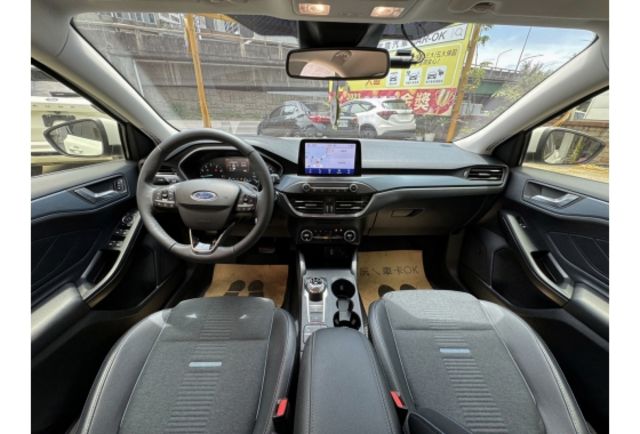 Ford FOCUS  第6張相片