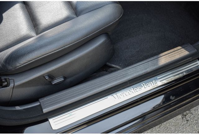 100%實車實價 2013 C250 w204 維修工單齊全 自用美車細心呵護中  第7張相片