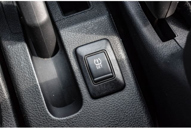 實車實價 2020 LIVINA 認證+保固｜車況不符原價買回｜無泡水｜無事故｜里程準  第12張相片