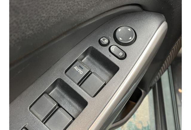 原廠保養｜鋼鐵灰 Sport版｜車況超級美｜馬2 進口小車扎實底盤｜避震+鋁圈  第17張相片