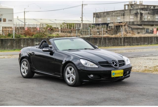 敞篷上空 雙座跑車 R171 SLK280 V6/3.0 全車原鈑件 完整無待修  第9張相片