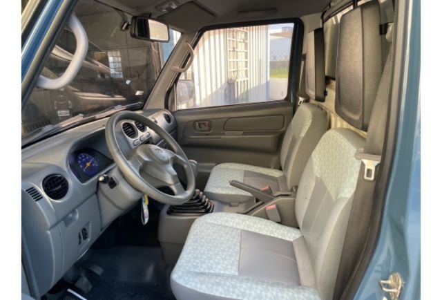 鷗翼餐車 行動餐車 木工裝潢｜低里程只跑3萬9｜鹿港歐力克餐車專賣店  第8張相片