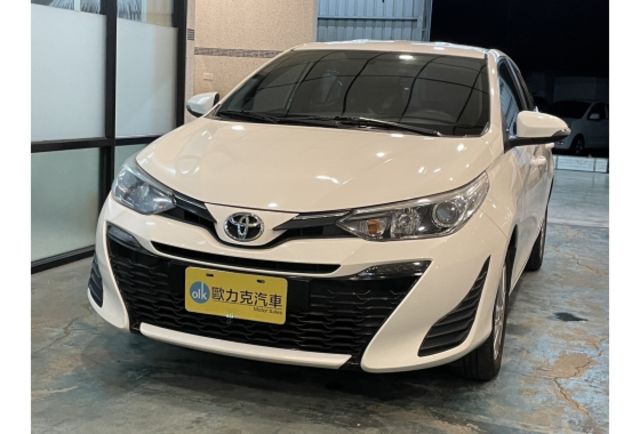 100%實車實價 yaris 售30萬5｜安心認證車｜保固兩年或五萬公里  第3張相片