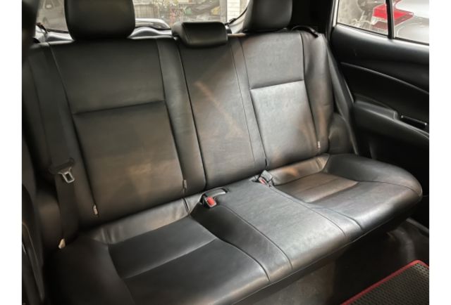 100%實車實價 yaris 售30萬5｜安心認證車｜保固兩年或五萬公里  第13張相片