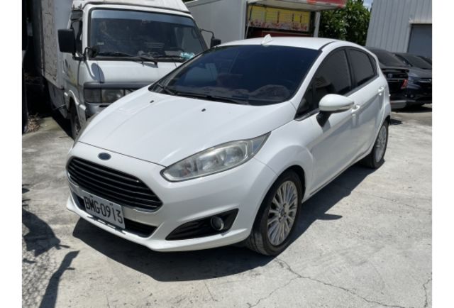 Ford FIESTA  第1張相片