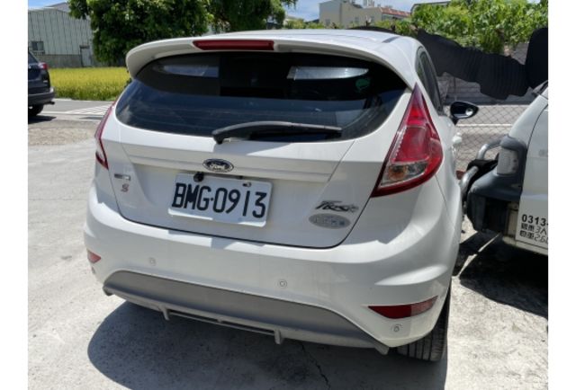 Ford FIESTA  第3張相片