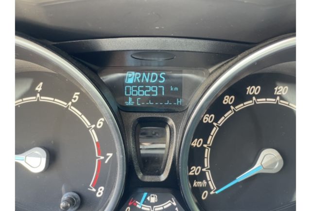 Ford FIESTA  第8張相片