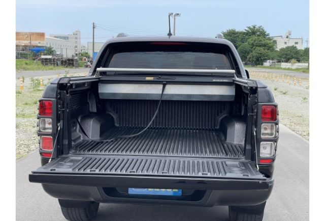 Ranger T8 ｜後捲簾｜福特皮卡 浪九 貨卡｜100%實車實價｜一手漂亮車  第9張相片