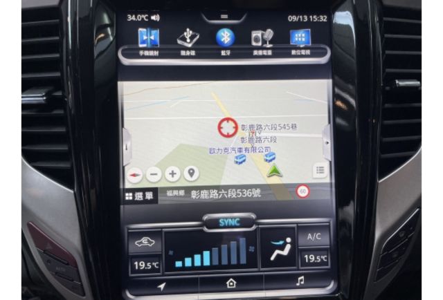 跑7萬3｜原廠保養｜天窗｜選配大屏幕｜數位儀表｜LED燈｜盲點｜8安｜免鑰｜撥片  第14張相片