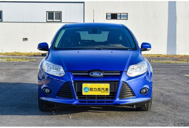 準跑7萬5 無任何事故 mk3 Focus 1.6 五門 一手自用 內外漂亮  第2張相片