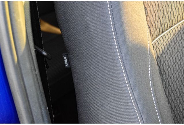 準跑7萬5 無任何事故 mk3 Focus 1.6 五門 一手自用 內外漂亮  第14張相片