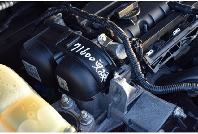 準跑7萬5 無任何事故 mk3 Focus 1.6 五門 一手自用 內外漂亮  第16張相片