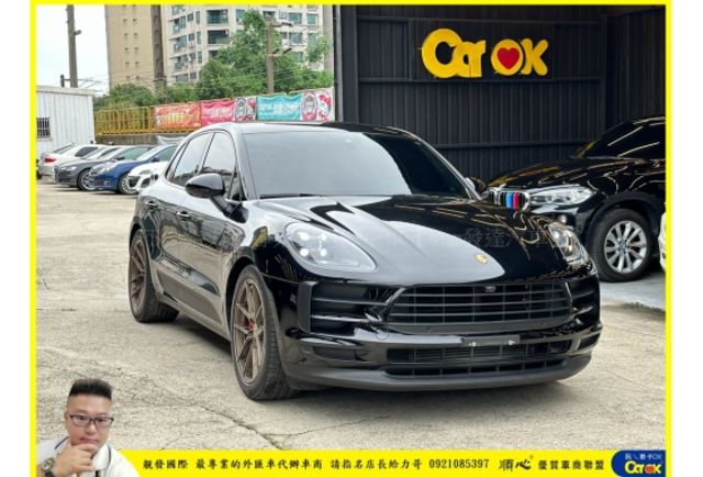 PORSCHE MACAN 2020年 2.0 黑9979  第2張相片