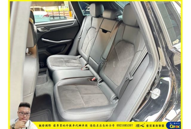 PORSCHE MACAN 2020年 2.0 黑9979  第14張相片