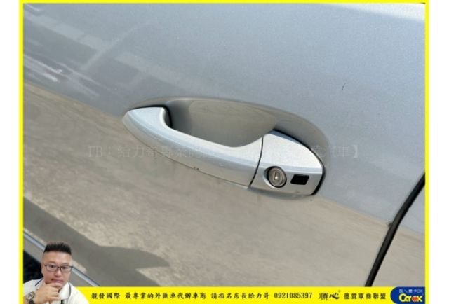 BENZ E250 CGI 2011年 1.8 銀 8088  第15張相片