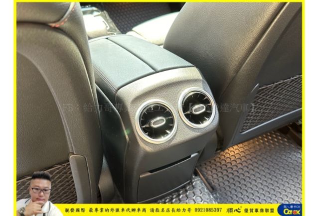 BENZ CLA35 2019年 2.0 黑 6785  第11張相片
