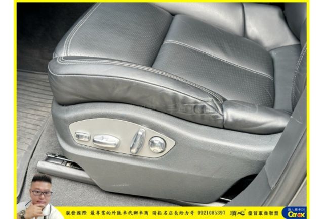 PORSCHE CAYENNE 2012年 3.6 灰色 1178  第5張相片