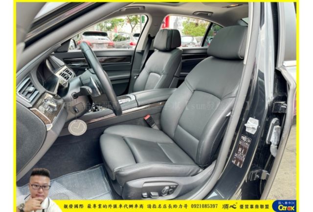 BMW 730I 2014年 3.0 黑 1300  第4張相片