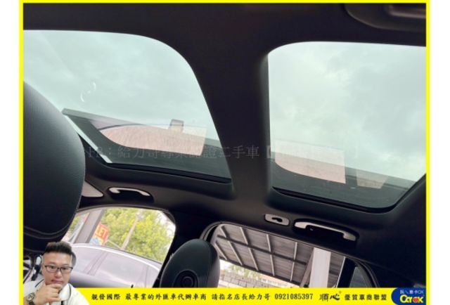 BENZ GLC250 4MATIC 2018年 2.0 黑 6589  第7張相片