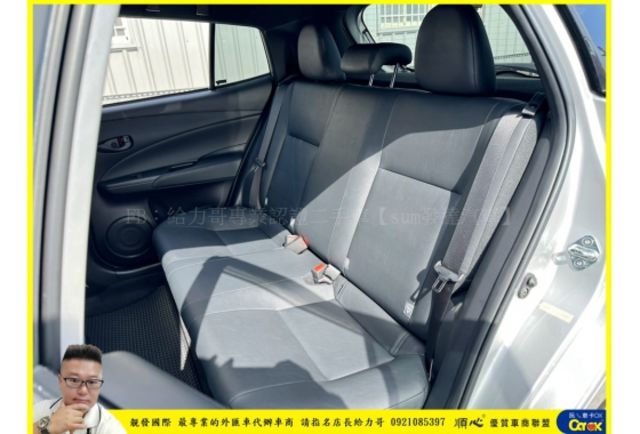 TOYOTA YARIS 2021年 1.5 銀 8193  第6張相片