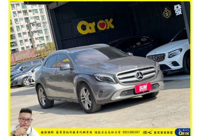 BENZ GLA200 CDI 2015年 2.1 深灰 6833  第2張相片