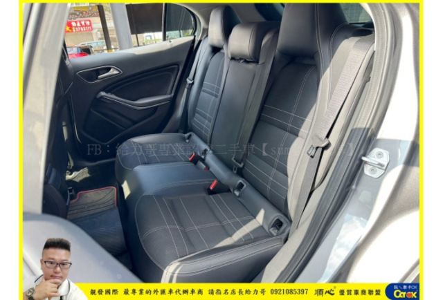 BENZ GLA200 CDI 2015年 2.1 深灰 6833  第4張相片