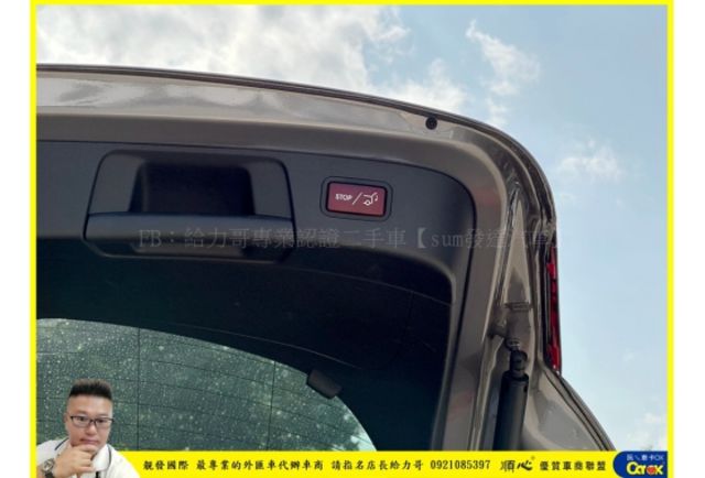 BENZ GLA200 CDI 2015年 2.1 深灰 6833  第11張相片