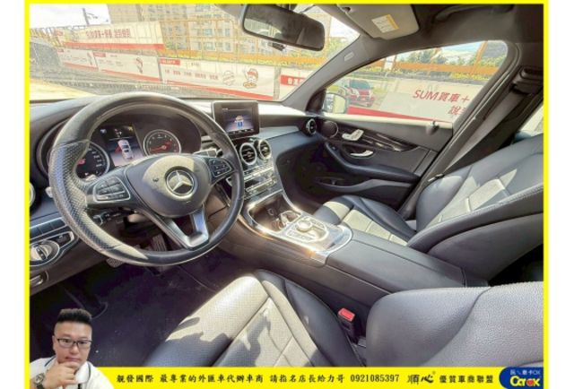 BENZ GLC200 2019年 2.0 白 1678  第3張相片