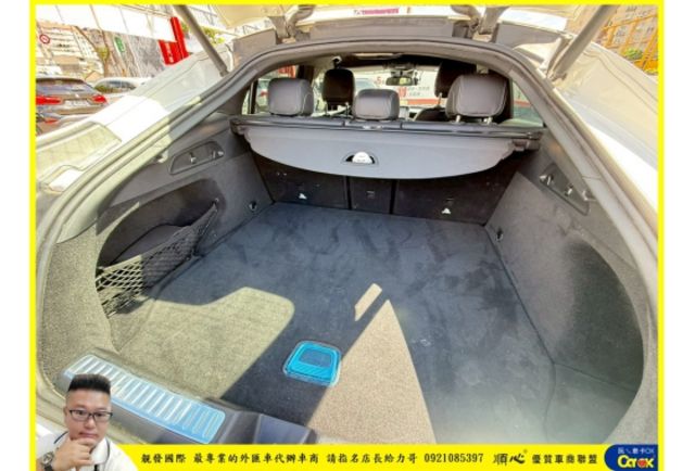 BENZ GLC200 2019年 2.0 白 1678  第9張相片