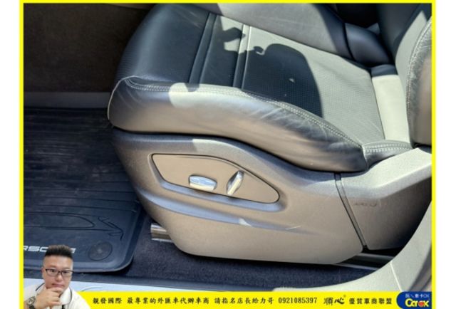 PORSCHE CAYENNE COUPE 2021年 3.0 黑 3639  第6張相片