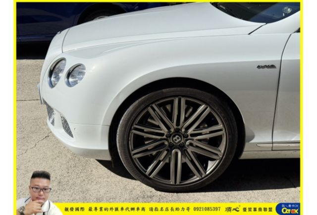 賓利 CONTINENTAL GT 2013年10月 6.0 白 5668  第2張相片