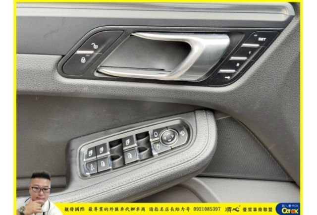 PORSCHE MACAN 2017年 2.0 灰 1209 順  第4張相片