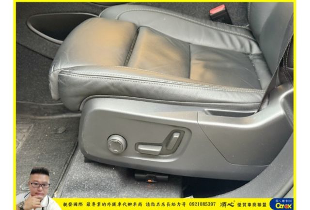 VOLVO XC40 2023年 1.5 白 1200  第3張相片