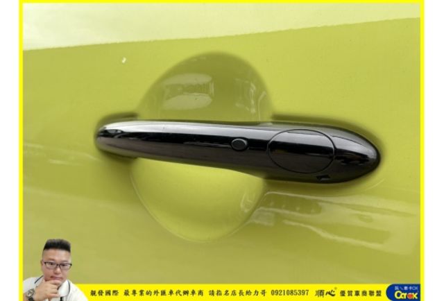 MINI COOPER 敞篷 2021年 淺黃 7030  第3張相片