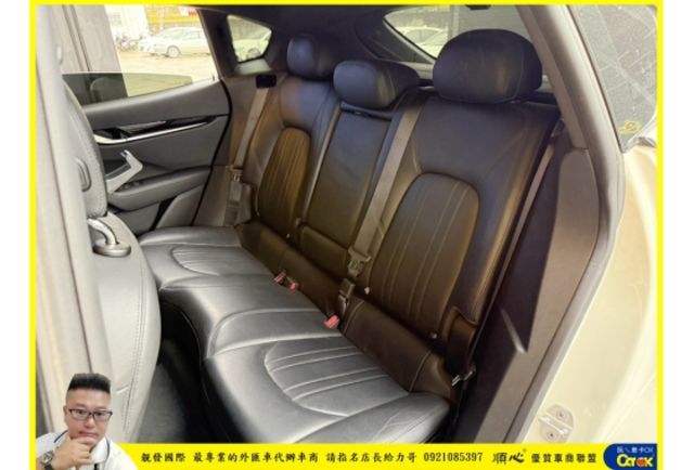 瑪莎拉蒂 LEAVANTE 2020年9月 3.0 白 7750 順  第5張相片