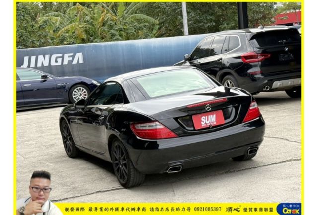 BENZ SLK200 2013年 1.8 黑 5638 順  第9張相片