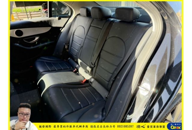 BENZ C200 2018年10 1.5 黑 5981  第4張相片