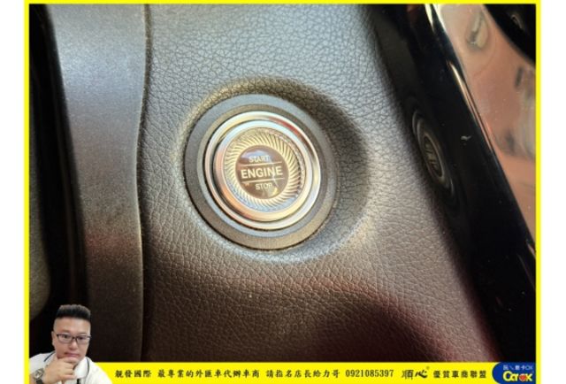 BENZ C200 2018年10 1.5 黑 5981  第8張相片