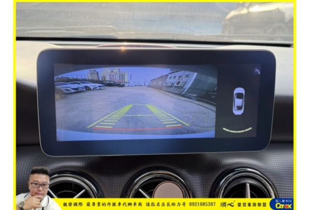 BENZ A180 2013年10月 1.6 白 9857 順  第5張相片