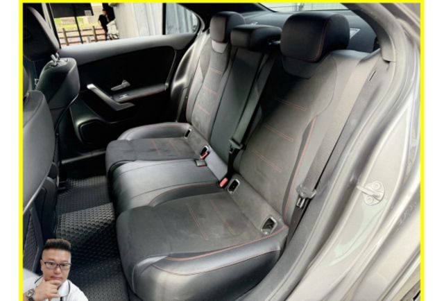 BENZ A180 四門 2021年 1.3 深灰 5307  第5張相片