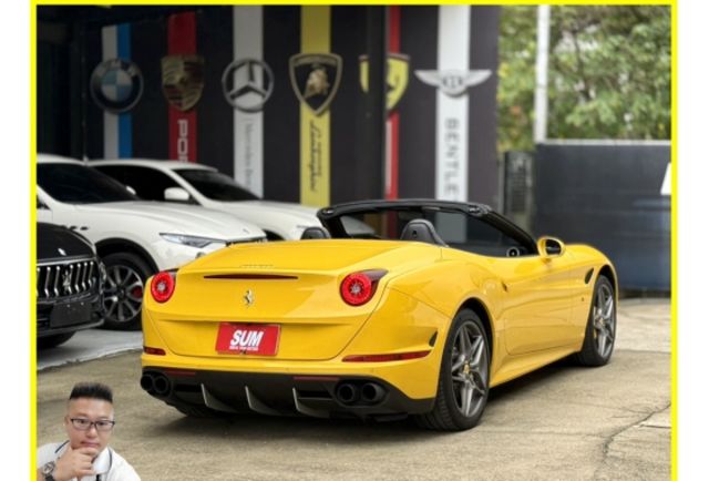 法拉利 CALIFORNIA 2015年 3.9 淺黃 黑 1668  第8張相片