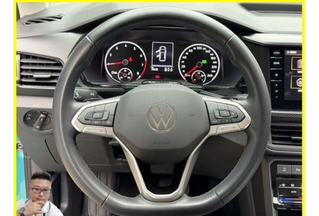 福斯 T-CROSS 2022年 1.0 綠 1831  第6張相片