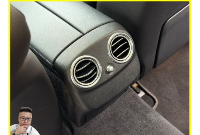 BENZ E350 2020年 2.0 黑 8696  第10張相片