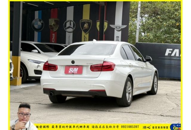 BMW 318I 2016年 1.5 白 9135  第12張相片