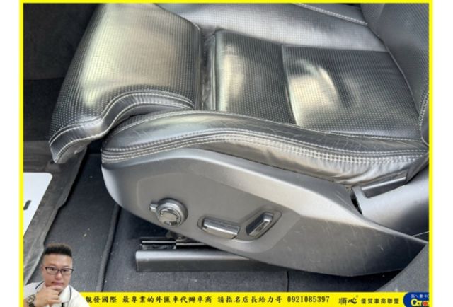 VOLVO XC60 AWD 2019年 2.0 灰 2000  第6張相片