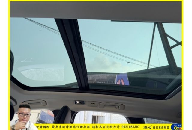 VOLVO XC60 AWD 2019年 2.0 灰 2000  第9張相片