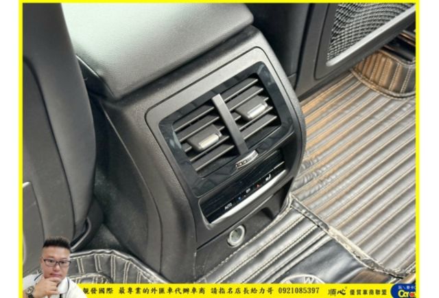 BMW X3 20I 2019年 2.0 黑 6576 順  第9張相片