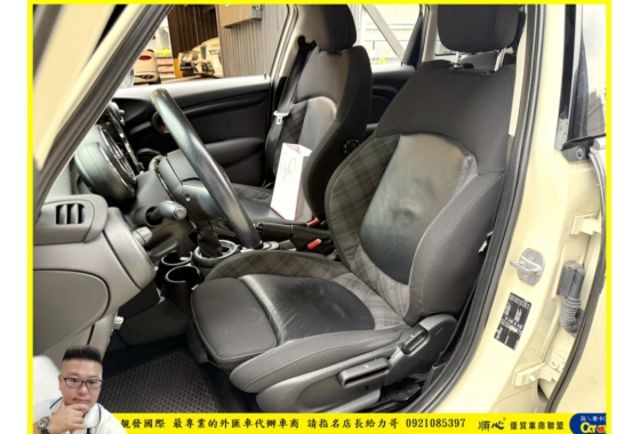 MINI COOPER 2015年10月 1.5 白黑(奶茶色) 5566  第4張相片